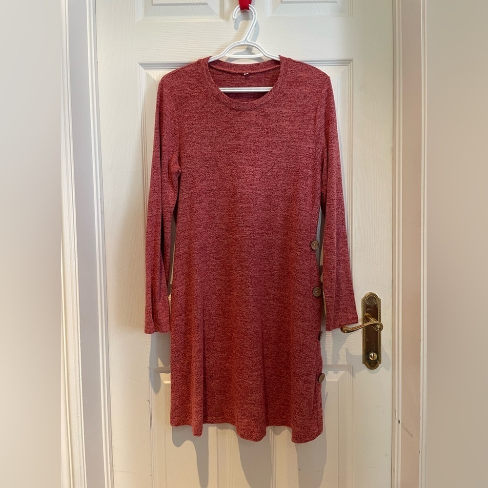 Women’s long sleeved dress